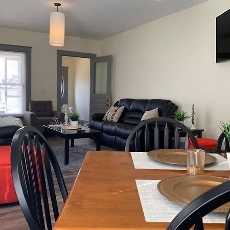 5Br Niagara Getaway Prime Location-Sleeps 10 Βίλα Καταρράκτες του Νιαγάρα Εξωτερικό φωτογραφία