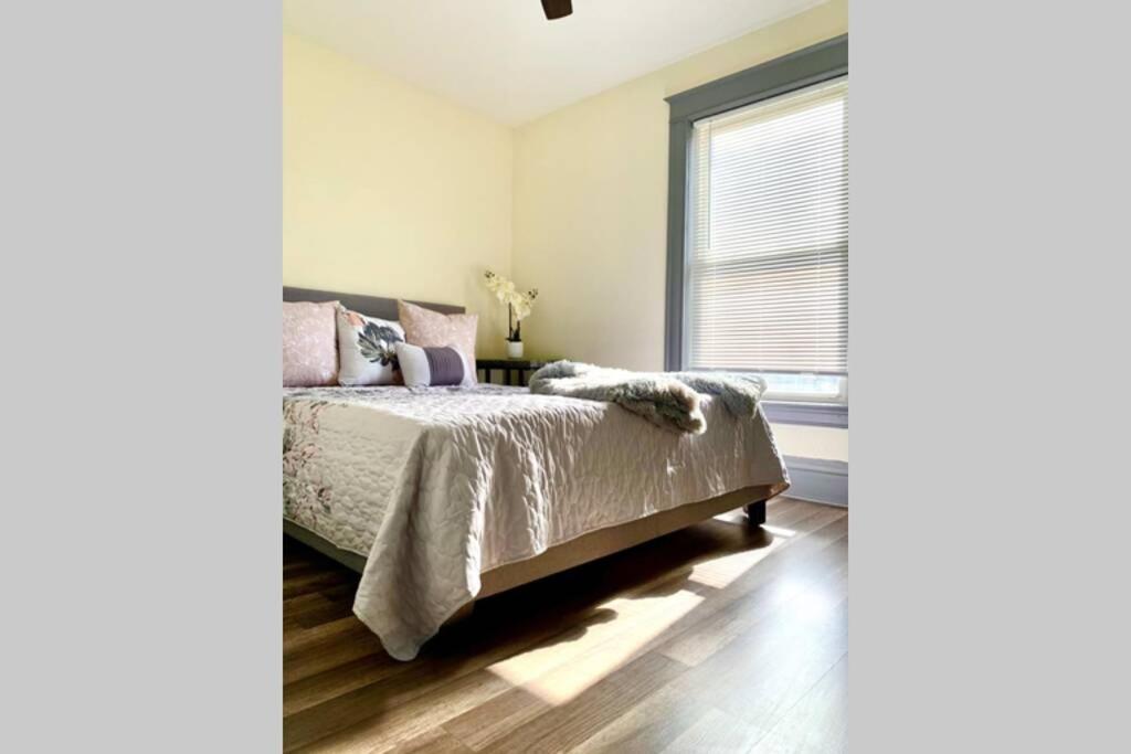 5Br Niagara Getaway Prime Location-Sleeps 10 Βίλα Καταρράκτες του Νιαγάρα Εξωτερικό φωτογραφία