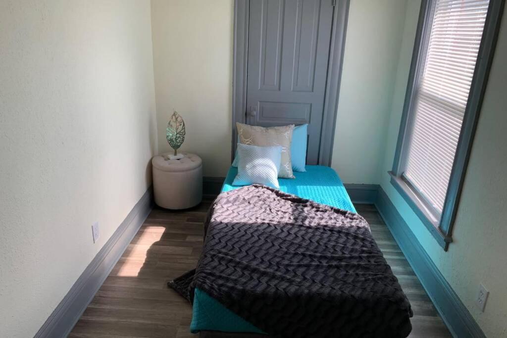 5Br Niagara Getaway Prime Location-Sleeps 10 Βίλα Καταρράκτες του Νιαγάρα Εξωτερικό φωτογραφία