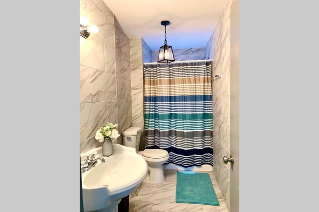 5Br Niagara Getaway Prime Location-Sleeps 10 Βίλα Καταρράκτες του Νιαγάρα Εξωτερικό φωτογραφία